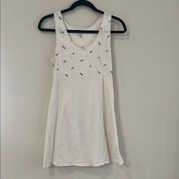 Victoria’s Secret Country Nightgown - Picture 1 of 5